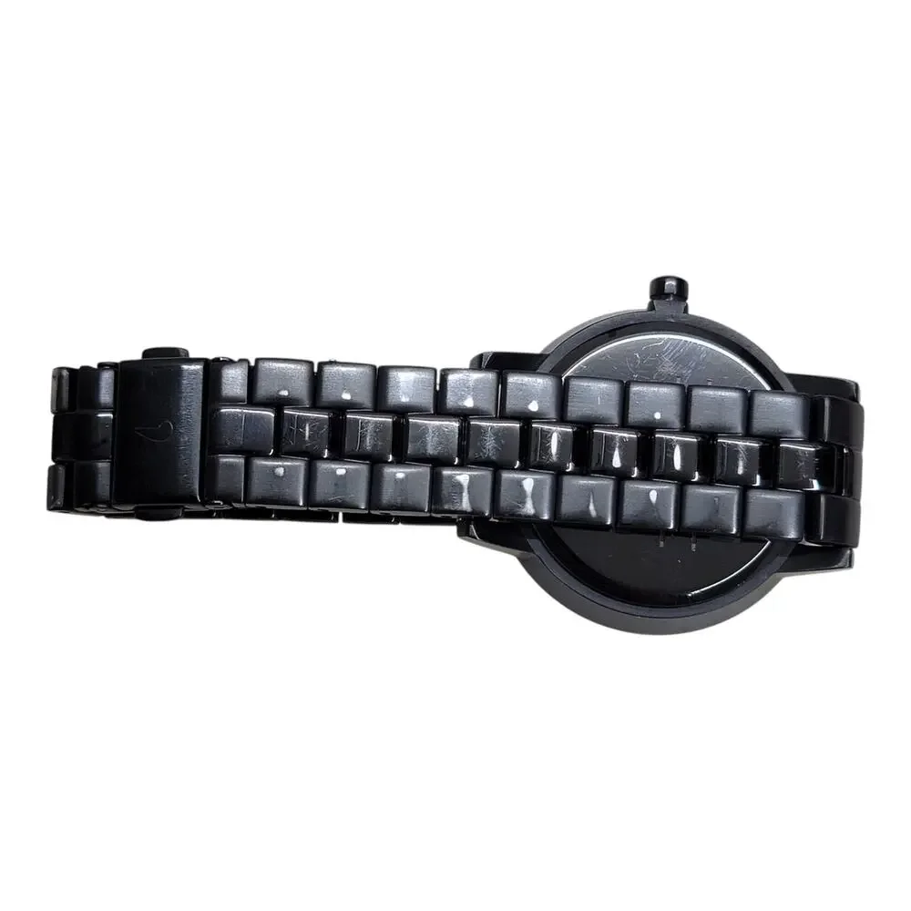Nixon powered by